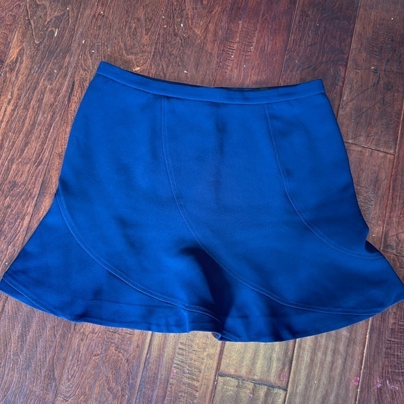J. Crew miniskirt tulip shape navy blue lined zipper closure size 12 flirty - Picture 1 of 9